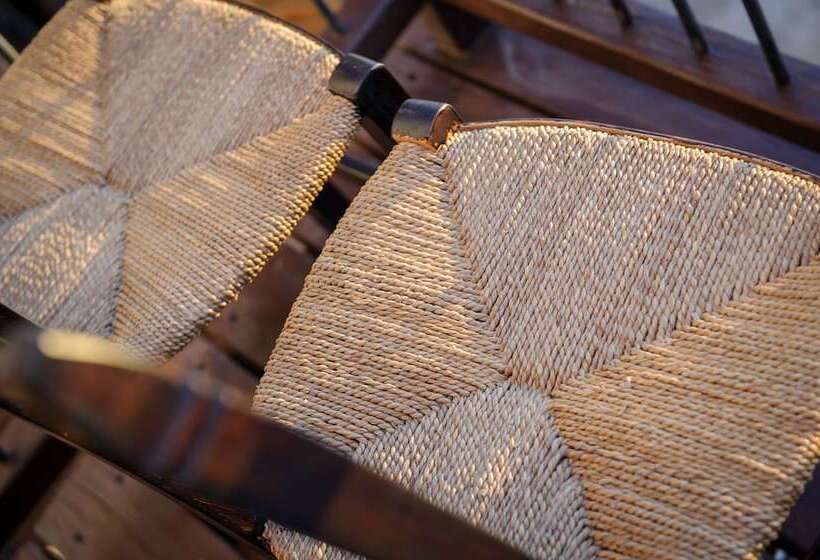 Отель Teacher S House