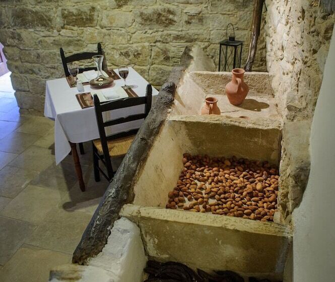 Отель Teacher S House