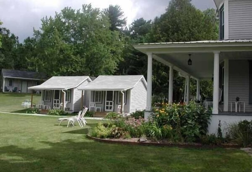 בית מלון כפרי The Blair House