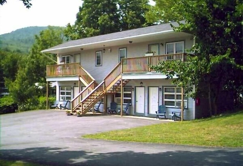 בית מלון כפרי The Blair House