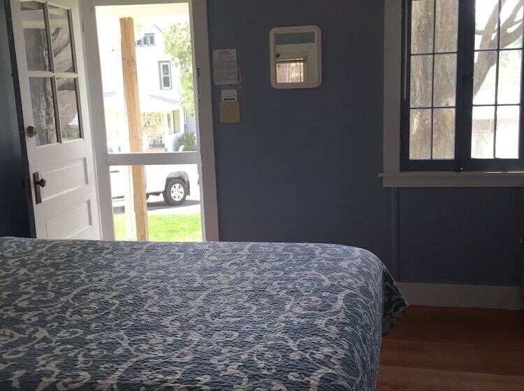 בית מלון כפרי The Blair House