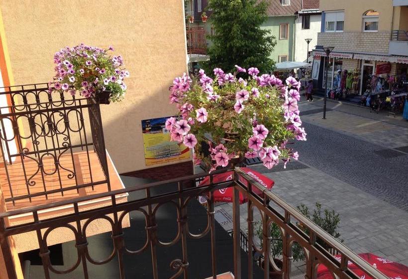 فندق Villa City Center Hévíz