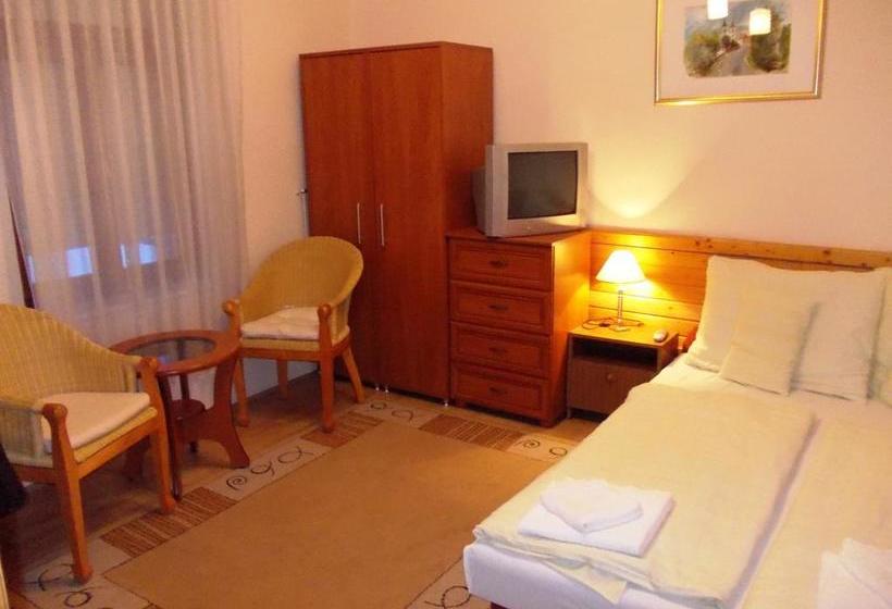 فندق Villa City Center Hévíz