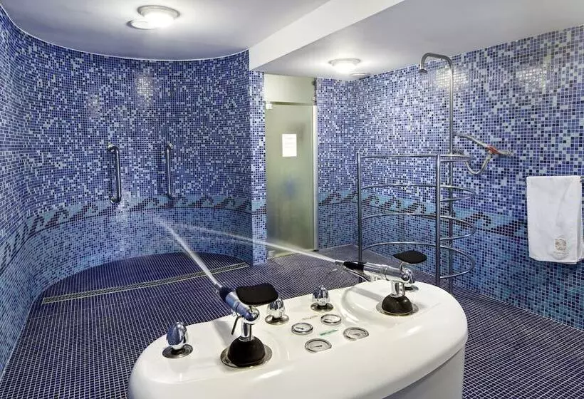 ホテル Willa Różana Ormonde Resorts