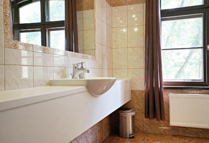 酒店 Zamek Królewski We Wschowie