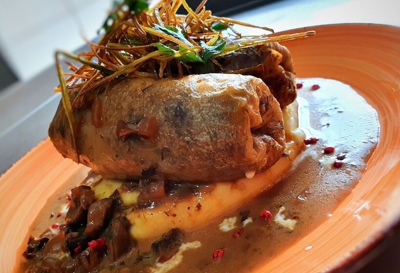 Отель Zamkowy Młyn