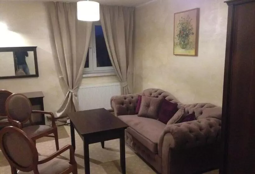 Hotelli Złote Runo