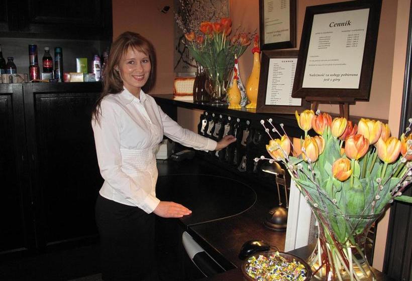 בית מלון כפרי Ik Korona