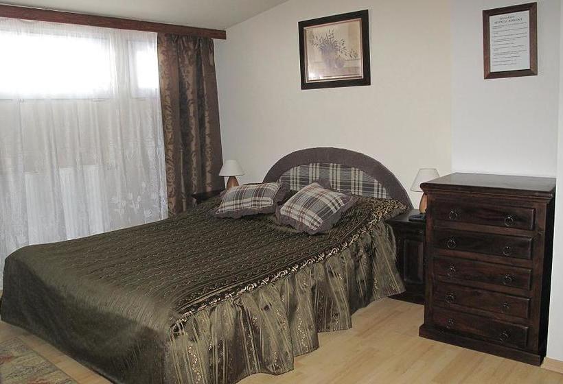 בית מלון כפרי Ik Korona