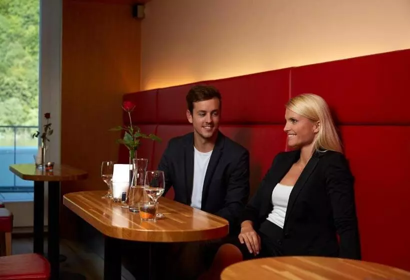 Wesenufer Hotel & Seminarkultur An Der Donau