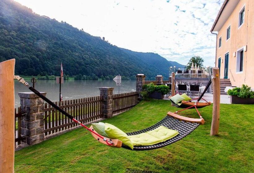 Wesenufer Hotel & Seminarkultur An Der Donau