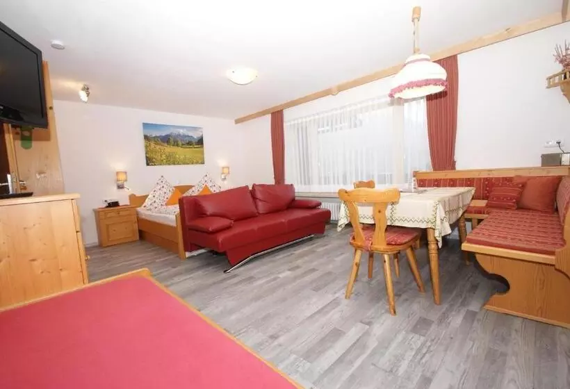 Alpenpanoramahotel Kohlhiasl Höh