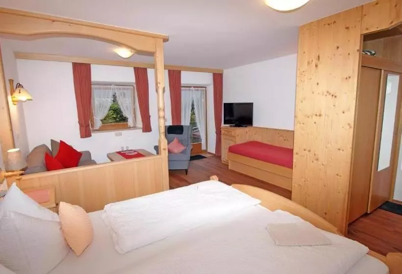 Alpenpanoramahotel Kohlhiasl Höh