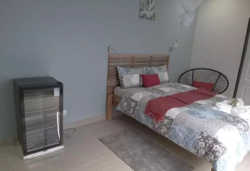 Chaya Accommodation B&b And Self Catering