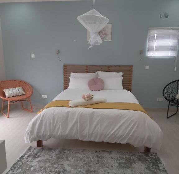 Chaya Accommodation B&b And Self Catering