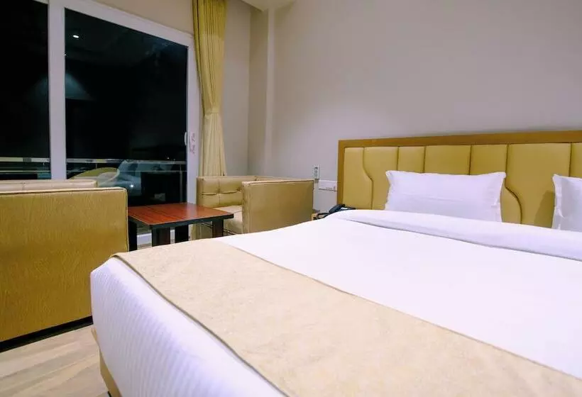 Finn S Weaver Resort, Kaziranga