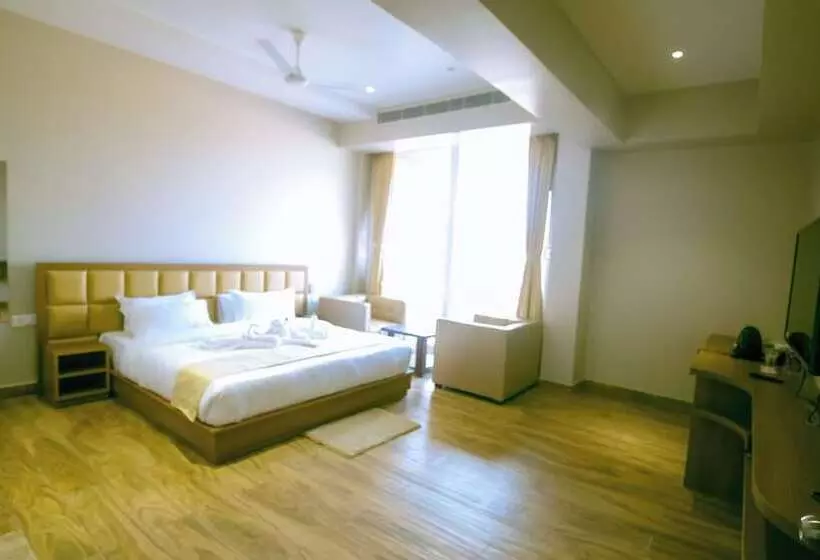 Finn S Weaver Resort, Kaziranga