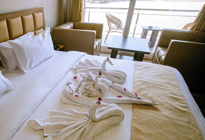 Finn S Weaver Resort, Kaziranga