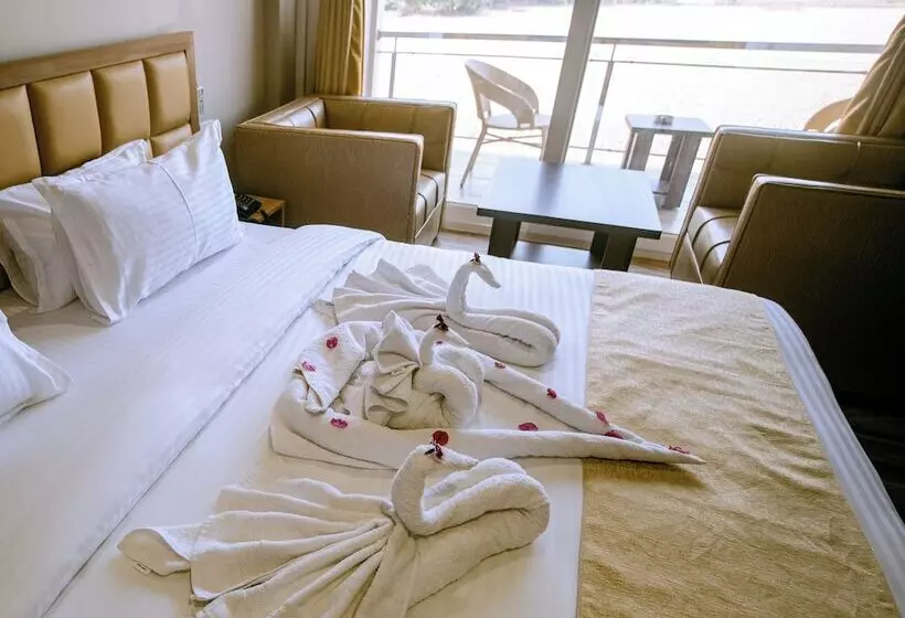 Finn S Weaver Resort, Kaziranga