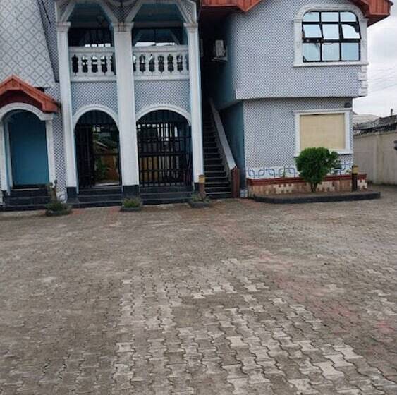 Haffy Executive Hotels And Suite