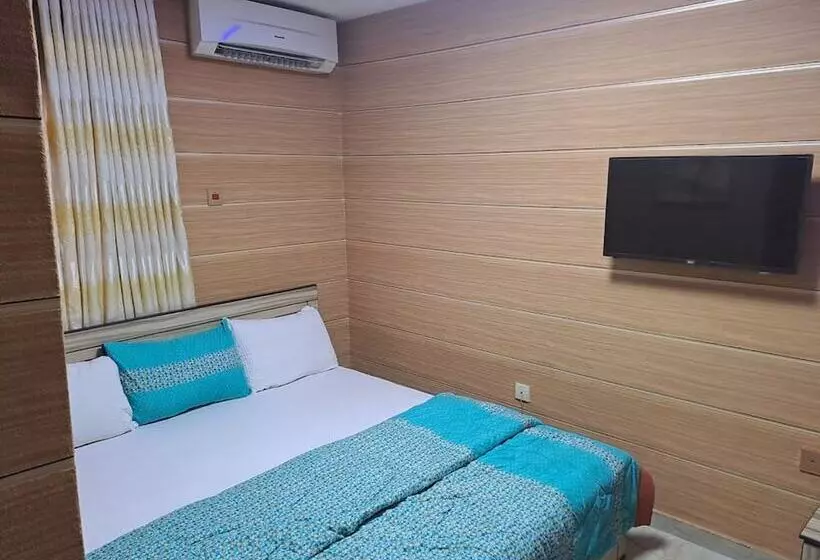 Haffy Executive Hotels And Suite