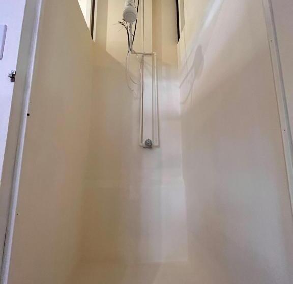 Hostel Tuanis Surf Camp