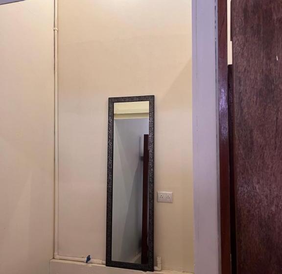 Hostel Tuanis Surf Camp