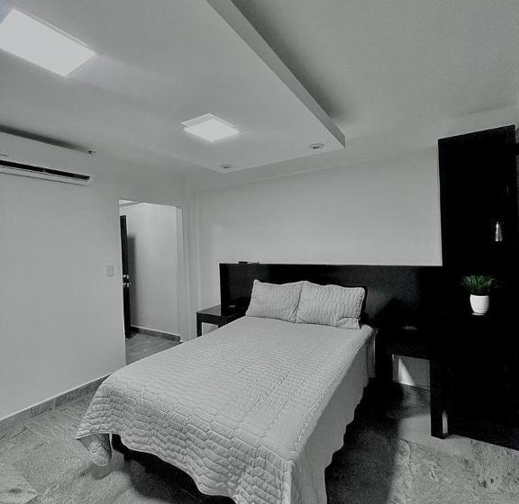 فندق And Suites Cananea