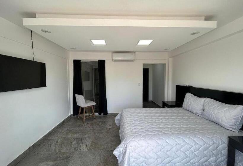 فندق And Suites Cananea