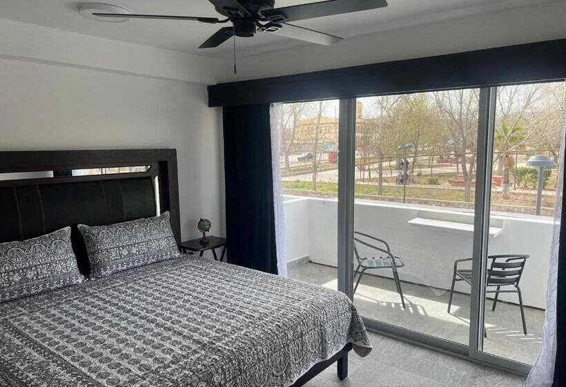 فندق And Suites Cananea