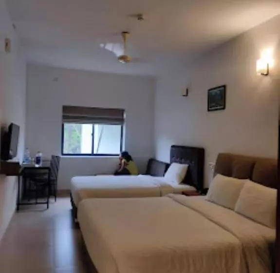 Hotelli Chateau Woods Kerala