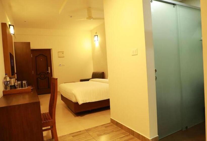 فندق Chateau Woods Kerala