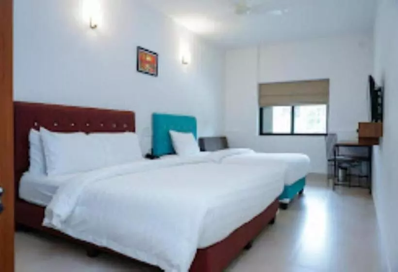 Hotelli Chateau Woods Kerala