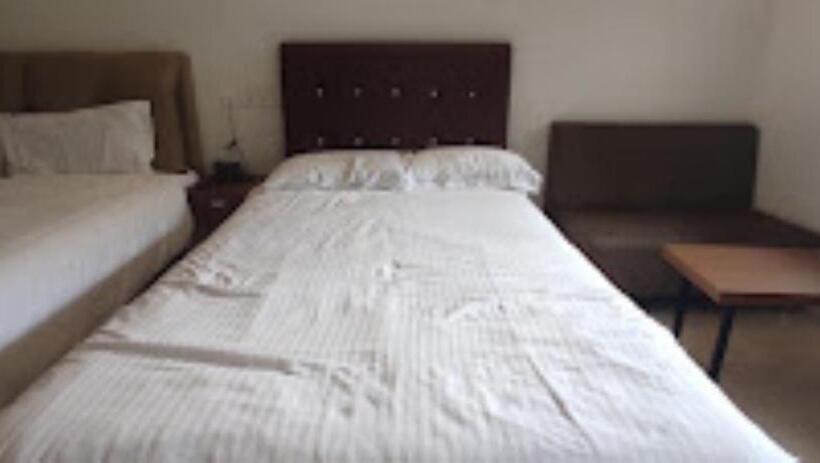 فندق Chateau Woods Kerala