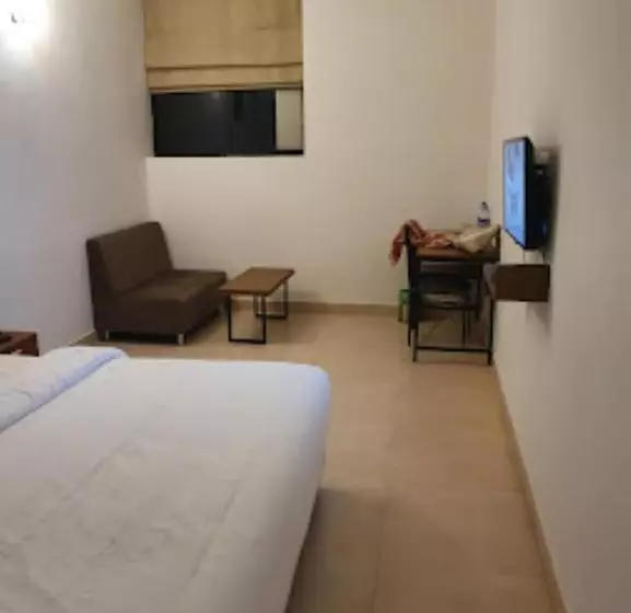 Hotelli Chateau Woods Kerala