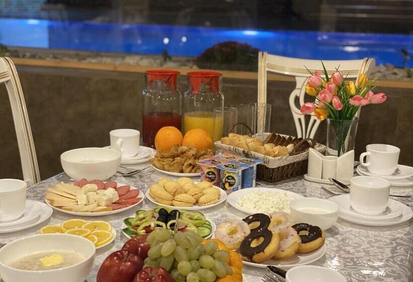 هتل Grand Caravan