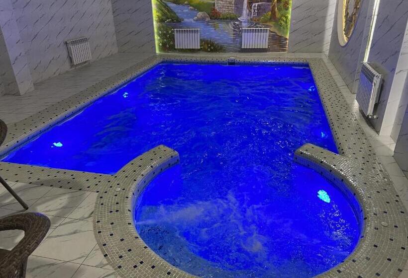 هتل Grand Caravan