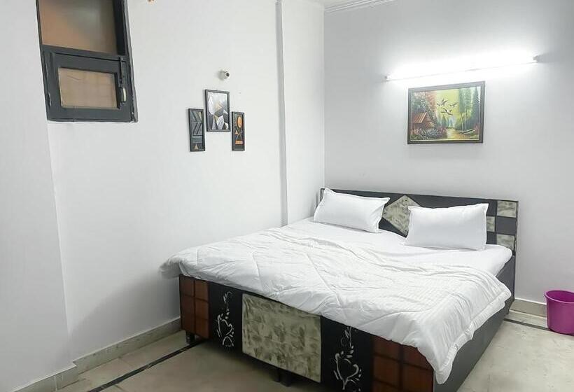 هتل Green Valley   Sarai Kale Khan