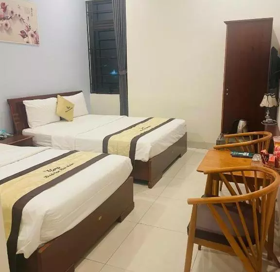 هتل Khách Sạn Khải Hoàn