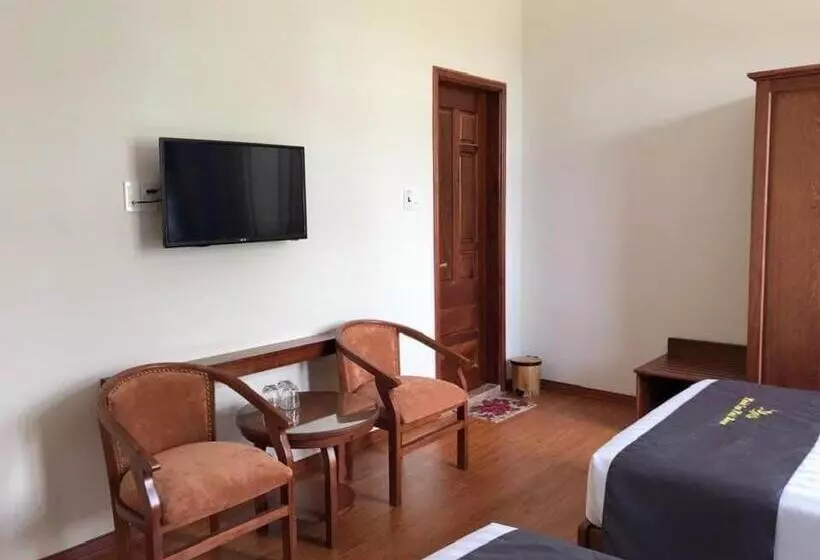 هتل Khách Sạn Khải Hoàn