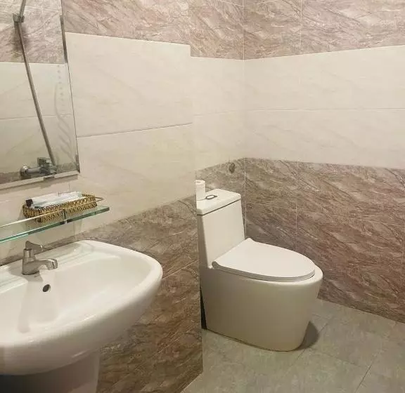 هتل Khách Sạn Khải Hoàn