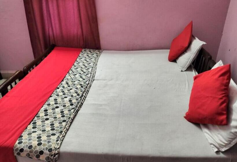 Отель Sun N Star By Wb Inn