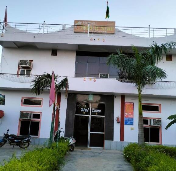 Отель Sun N Star By Wb Inn