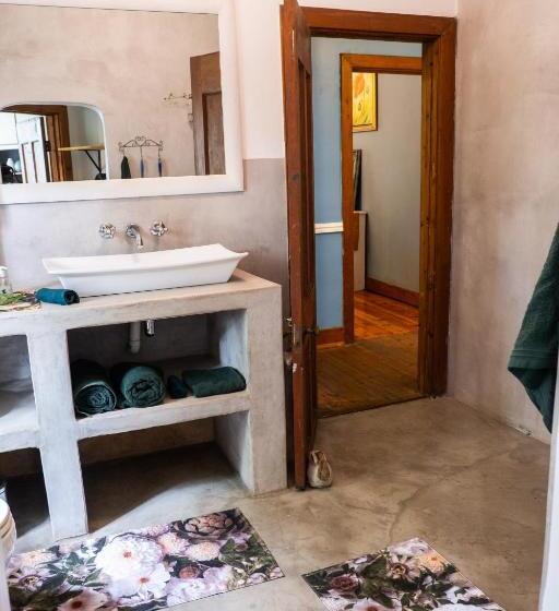 ペンション 3 On Rockhaven