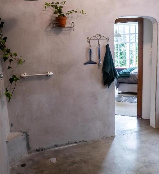 ペンション 3 On Rockhaven