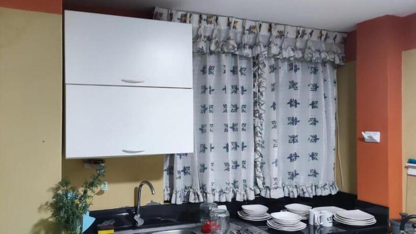 پانسیون C & B Apartamentos