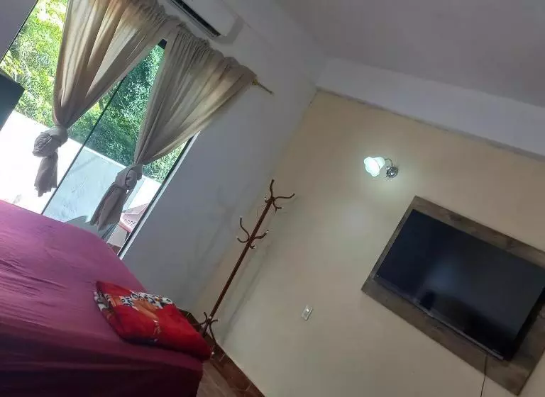 پانسیون Hospedaje Por Día.