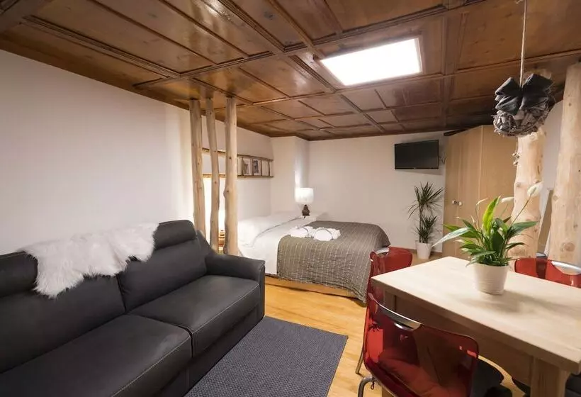 ペンション Mini Suite Gressoney