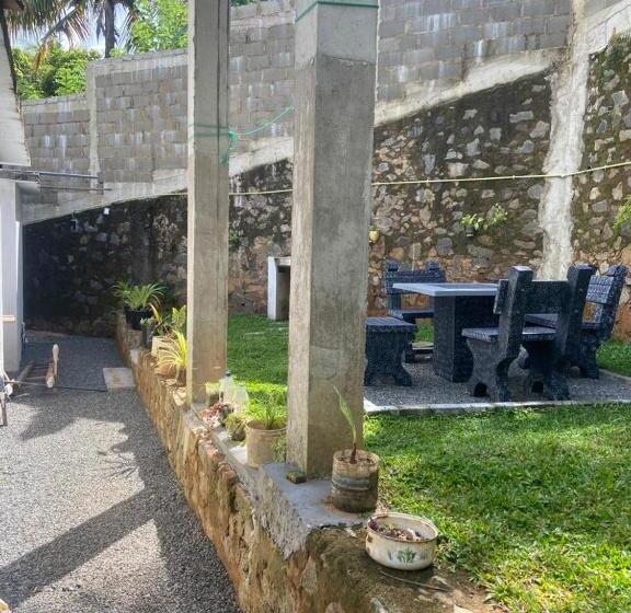 بنسيون Sandcastle Villa