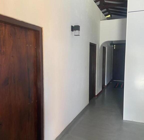 بنسيون Sandcastle Villa